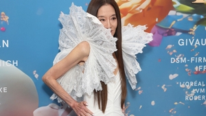 Vera Wang a „întinerit” la 76 de ani? Fanii sunt siderați de schimbarea uluitoare și o acuză de modificări secrete