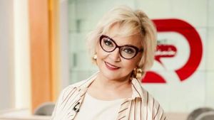 Ce i-au făcut producătorii Mihaelei Tatu. Vedeta RUPE TĂCEREA despre ce s-a întâmplat la Antena 1