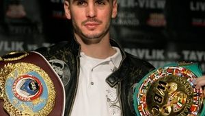 Kelly Pavlik a refuzat sa boxeze cu Lucian Bute