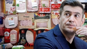 Din ce este făcută șunca Praga din supermarket, de fapt. Dragoș Pătraru trage un semnal de alarmă: "Mai bine vă feriți!"
