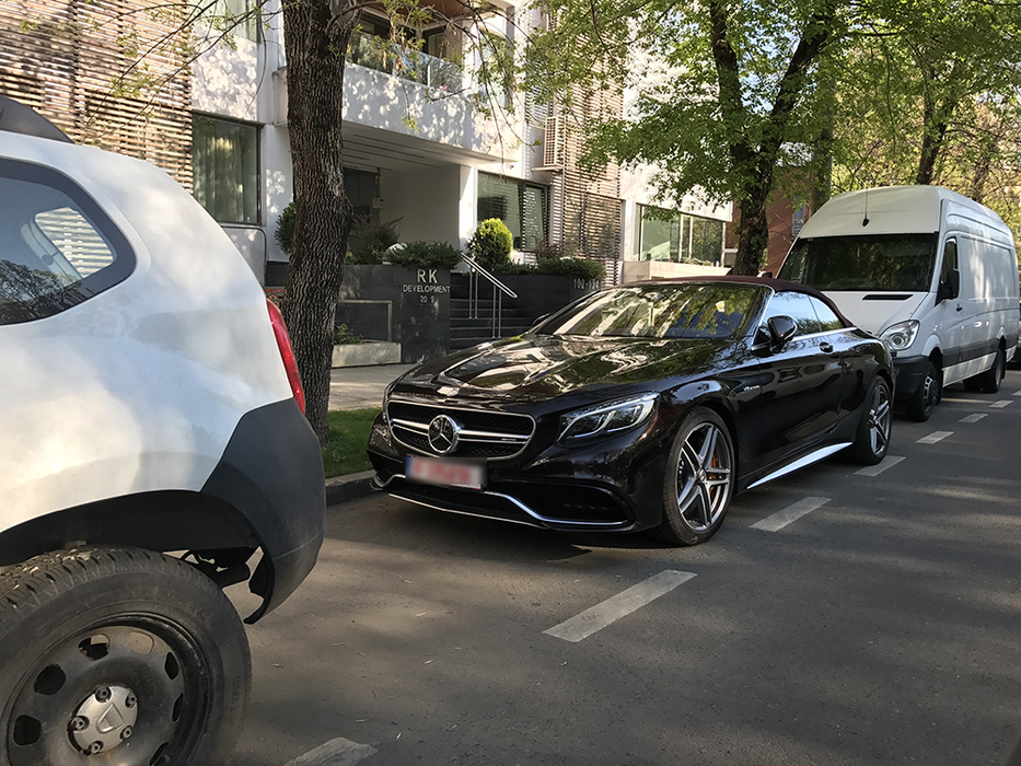 Noul Mercedes al Simonei Halep