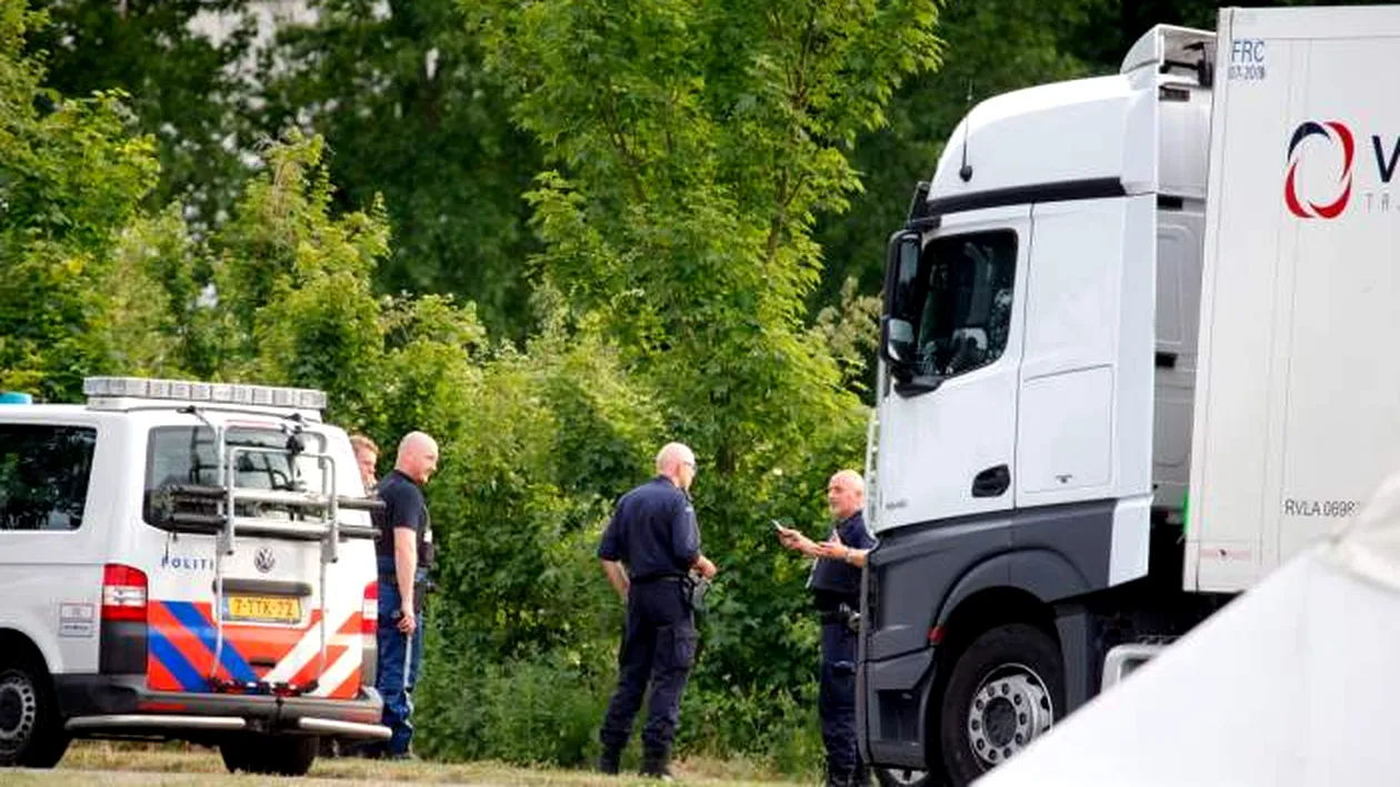 Halucinant! Un român a fost găsit într-o stare de incoerență la volanul unui tir în Belgia. Polițiștii au crezut că este beat, însă...