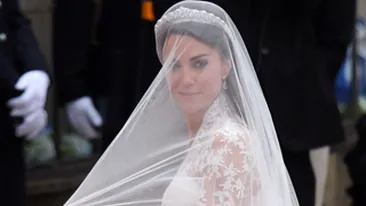 Sarah Burton: Sa lucrez cu Kate  Middleton pentru rochia ei de mireasa a fost experienta vietii mele