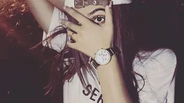 Fiica lui Adrian Minune, din nou singură! Iubitul a părăsit-o şi s-a afişat cu o altă fată