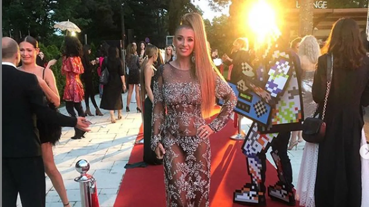 N-o să uiți niciodată ce ai văzut! Anamaria Prodan a purtat cea mai curajoasă rochie la o petrecere mondenă