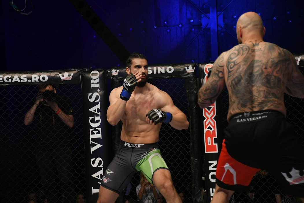 Lupte spectaculoase la RXF STAR EDITION! Giani Kiriță, primul meci din cușca de MMA