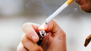 Mare atentie! Si daca fumezi in casa, poti primi amenda!