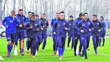 Stoichita a pierdut deja vestiarul Stelei! I-a obligat sa stea toata ziua la stadion