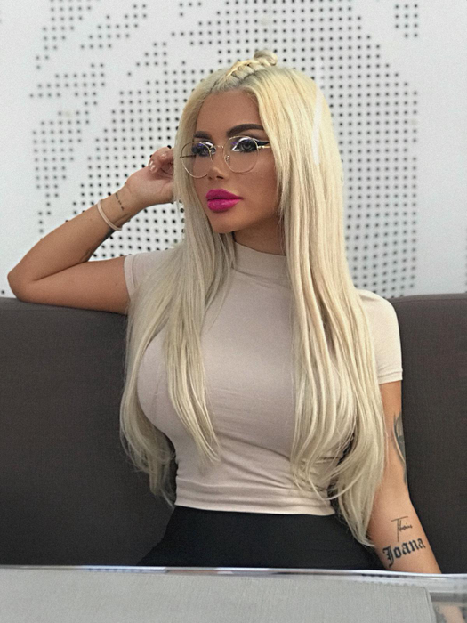 ”Regele Youtube-ului” din România
a pierdut-o definitiv pe sexoasă!