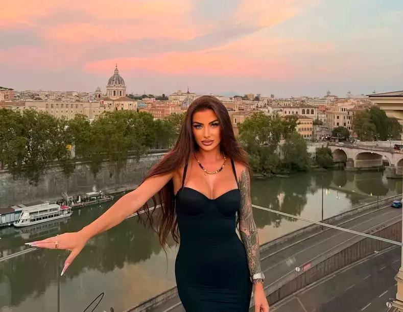 Bianca nu a ezitat să o catalogheze pe Daniela într-un mod acid / Sursa foto: Social media