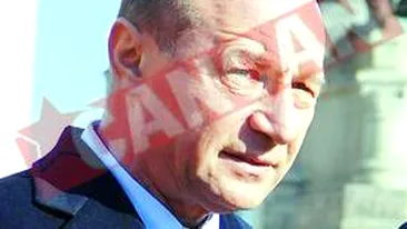 Basescu arunca bomba DNA in ograda lui Fenechiu&comp.
