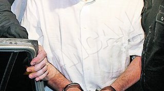 A pierdut mai mult de jumatate. Avram incasa lunar 200.000.000 de lei vechi pana sa fie arestat