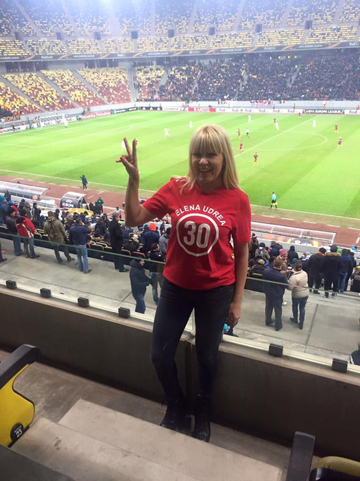 Lasă politica pentru lumea filmului?! Elena Udrea, ofertată ca să apară într-un serial