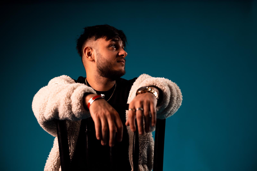 Connect-R l-a luat sub "aripa" lui pe Johny Romano / (Sursa: Instagram)