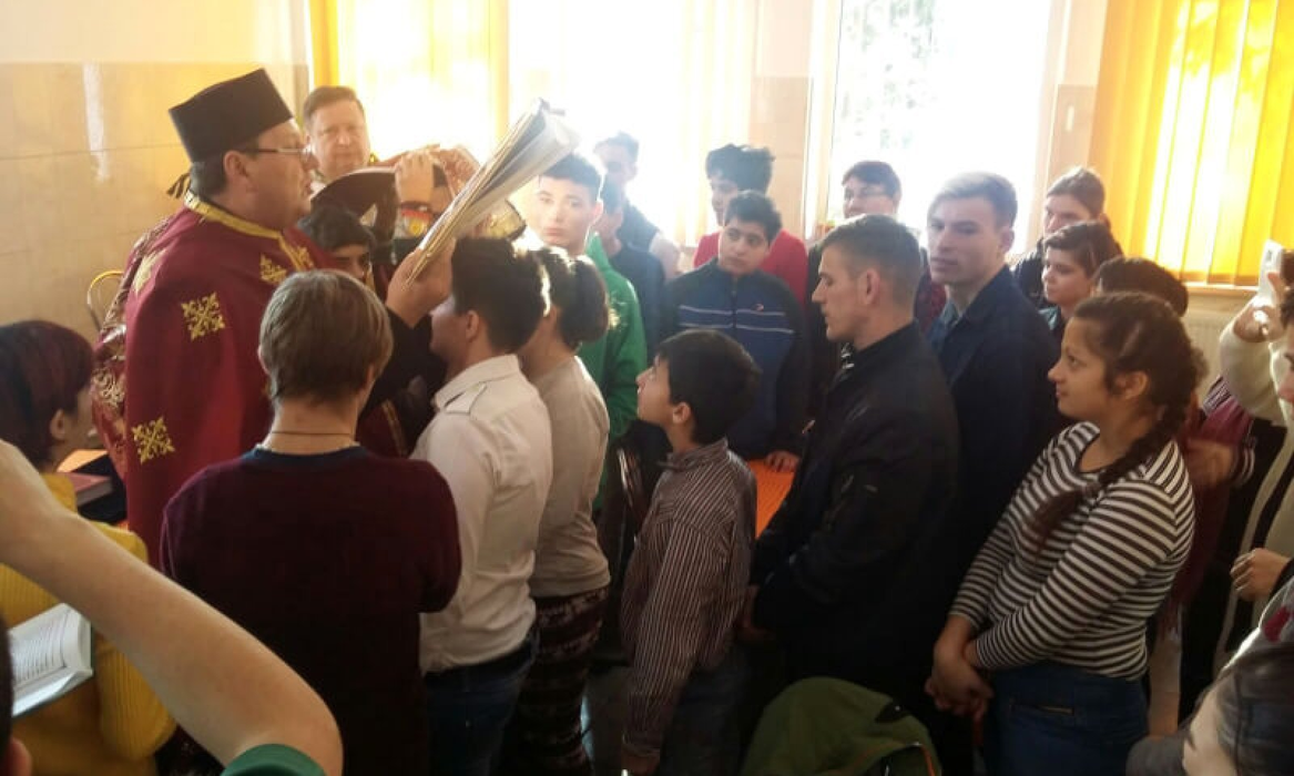 Preotul a venit de mai multe ori pentru a sfinţi centrul