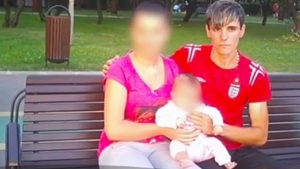 El este bărbatul din București care și-a înjunghiat iubita, iar apoi s-a sinucis!