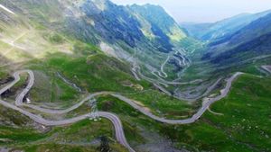 Anunț de ultimă oră despre Transalpina. Măsura este valabilă începând de mîine, ora 17.00