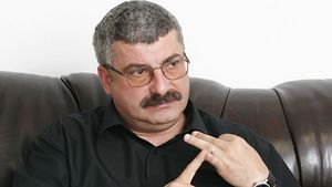 HALUCINANT! Silviu Prigoana da de pamant cu Adriana Bahmuteanu! "Are nevoie de un psihiatru. Era disperata sa puna mana pe avere"