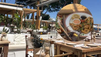 Merită sau nu să mergi la Nikki Beach Mallorca? Cât am plătit pe o masă la cel mai exclusivist beach club de pe insulă