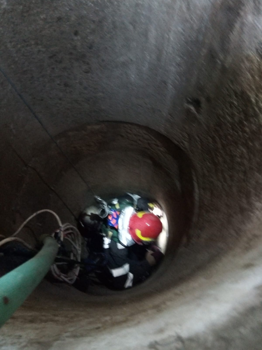 Operațiune de salvare contracronometru