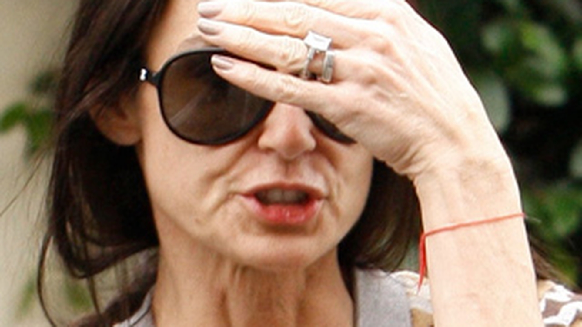 A incercat sa se sinucida? Demi Moore a fost dusa la spital dupa ce a luat o supradoza de medicamente!
