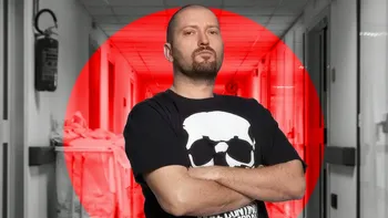 Cheloo a ajuns la Urgențe după ce și-a provocat o rană la gât! A încercat să fugă după gestul extrem