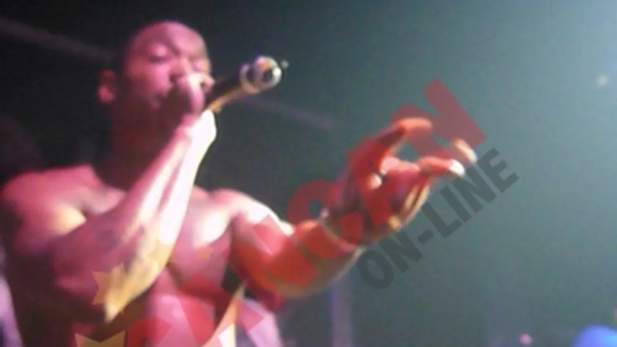 Flore s-a dat la artist toata noaptea, dar a ramas cu buza umflata