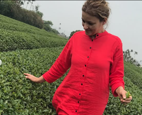 Cum arată Cristina Bâtlan, după ce s-a îngrășat 20 de kilograme într-o lună? E de nerecunoscut