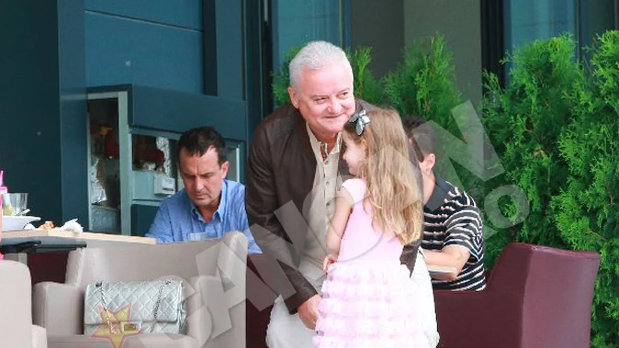 VIDEO Lui Irinel nu-i pasa de amantul Monicai din SUA! A luat masa cu ea si Irina dupa ce a citit revista Ciao!