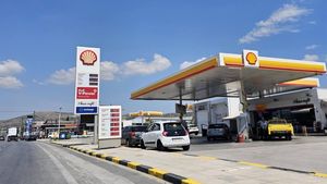 Mai ieftin sau mai scump decât la noi? O turistă româncă, uimită de prețurile carburanților din Grecia. Cât costă 1 litru de benzină și de motorină în benzinăriile elene