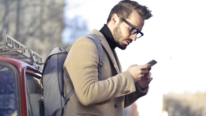Ce "țeapă" a luat un bărbat din Ploiești, care, după 15 ani, a renunțat la abonamentul Vodafone și a trecut la Orange