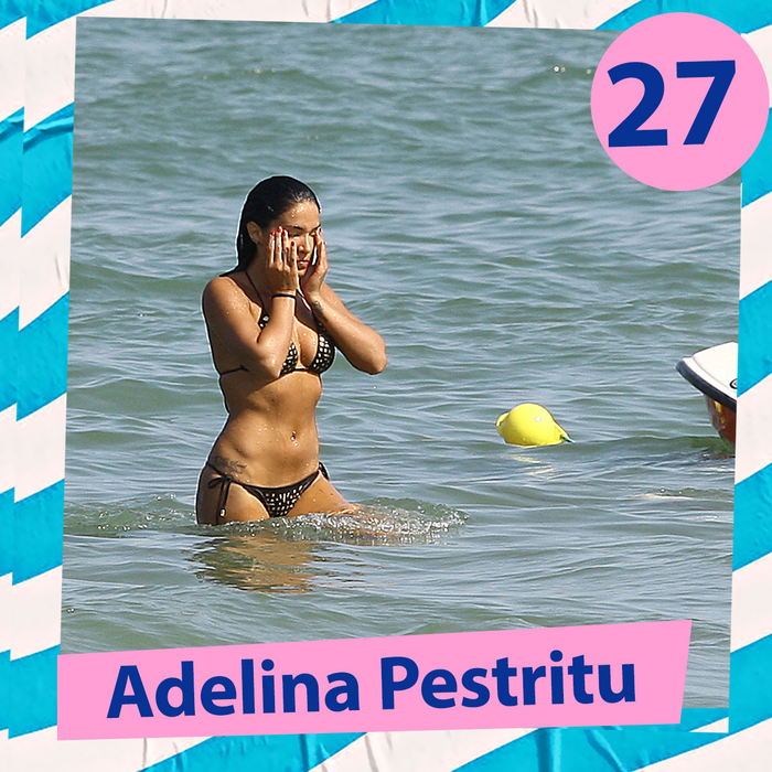 Top 30 vedete care se hârjonesc în apă în cele mai sexy poziții. Ce locuri ocupă Ramona Olaru, Antonia ori Gina Pistol între “Reginele Splash-urilor”