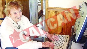 A murit cea mai batrana bloggerita din lume