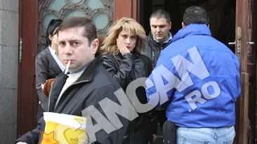 Fosta sefa de la Philips a divortat in secret. Misterioasa doamna Ciausoiu a parasit firma, apoi si-a lasat si sotul!