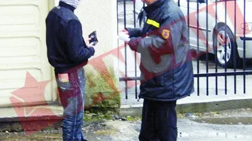 Jandarm batut de un elev