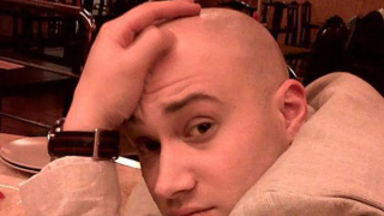 Bendeac o tachinează încă pe fosta iubită! Vezi cât de proastă eşti?! Te cunosc si ştiu că muşti ca un peşte!