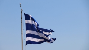 Grecia amână redeschiderea liceelor după o nouă creştere a numărului de infecţii cu COVID-19
