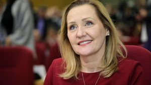 Elena Lasconi susține că nu vrea anularea primului tur: „Ar fi o încălcare flagrantă a democrației + Cu siguranță va cădea Bursa”