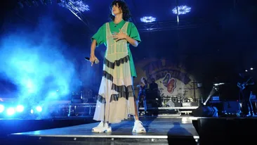 Inna ”spionată” de Carla's Dreams la un concert în București!