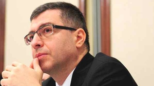 Fost ministru al finantelor ataca dur politica de migratie. "Mai bine ne impuscam singuri in fata lor...."