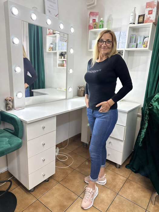 Nadia Danciulescu, cea care s-a ales cu o transformare după participarea la „Frumusețe pe muchie de cuțit” / Foto: Facebook Nadia Danciulescu