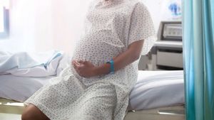 Caz revoltător în Spitalul Județean de Urgență din Târgu Jiu. O femeie însărcinată în 9 luni a fost operată de hernie. Medicii nu şi-au dat seama că e gravidă