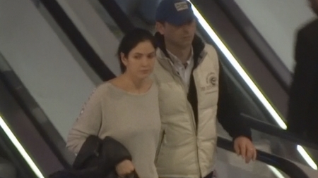 Il vezi mereu la TV dar habar nu aveai cum arata sotia lui! Imagini unice de paparazzi cu sotia lui Dan Negru!