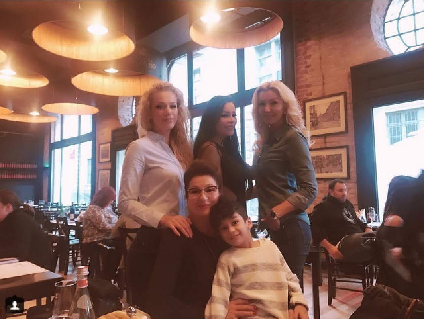 VIDEO / Brigitte Sfăt s-a tatuat într-o zonă intimă. Cum arată şi ce înseamnă cele două noi desene