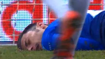 Fotbalistul Radu Ștefan a rămas inconștient pe gazon, după ce a fot lovit de portar! Care este starea sportivului