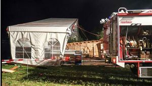 Tragedie: o româncă a murit în Austria după prăbuşirea unui cort!