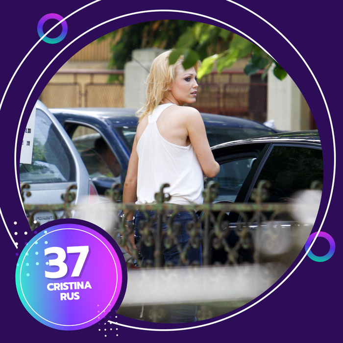 Top 40 sexy-vedete care se apleacă muuult prea mult! Le-am surprins în poziții haioase