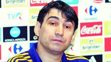 Piturca se teme si de Luxemburg: Ei slabi? Cine suntem noi?