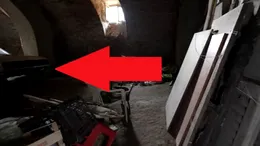Un vlogger a filmat o vilă părăsită. O mașină incredibilă era abandonată la subsol - VIDEO