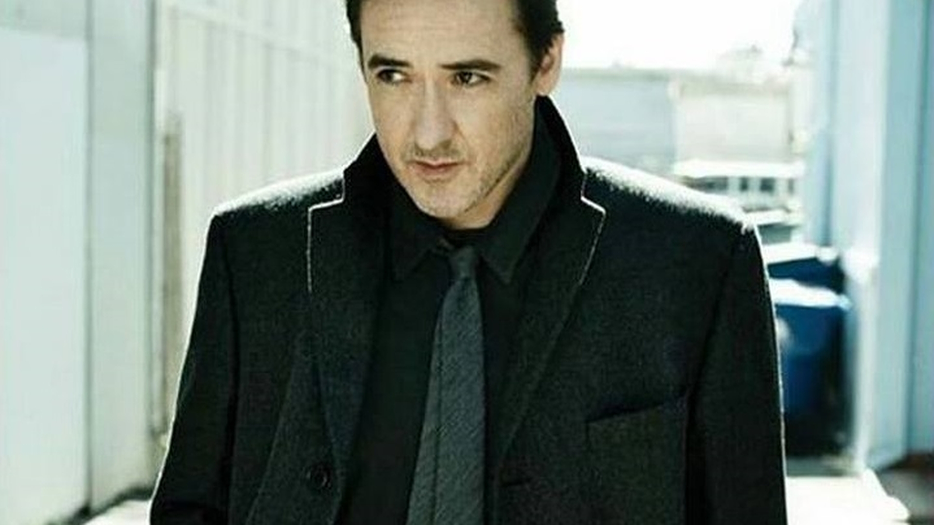 Actorul John Cusack a fost acuzat de antisemitism